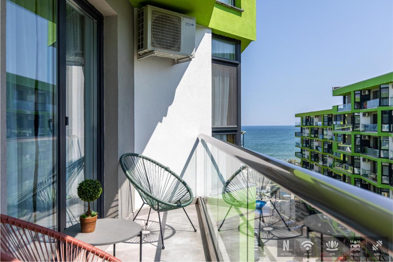 Excentric Apartament & Sea View By Alezzi Navodari Ngoại thất bức ảnh