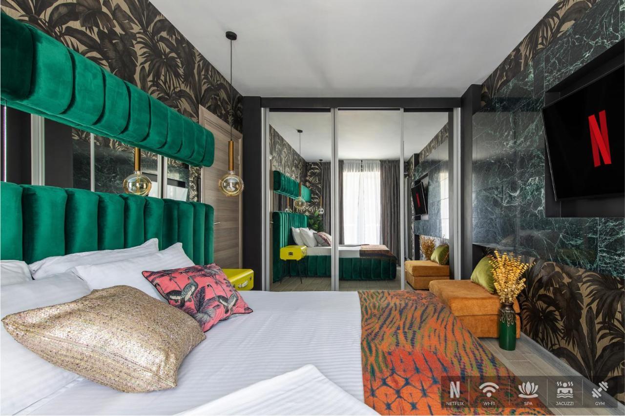 Excentric Apartament & Sea View By Alezzi Navodari Ngoại thất bức ảnh