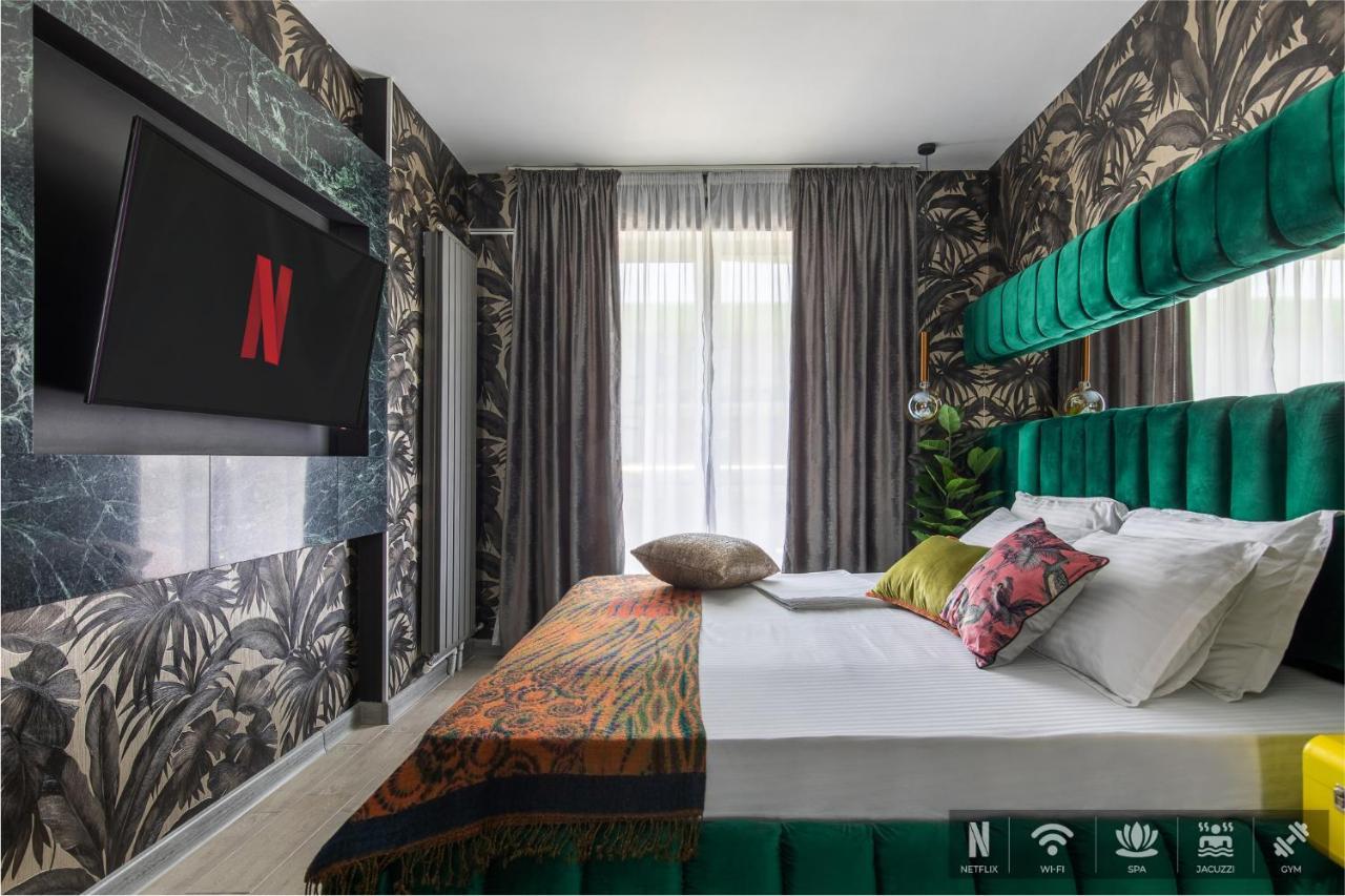 Excentric Apartament & Sea View By Alezzi Navodari Ngoại thất bức ảnh